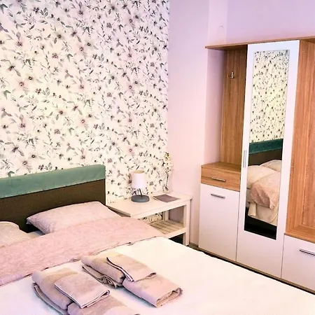 Lenny's Appartamento *